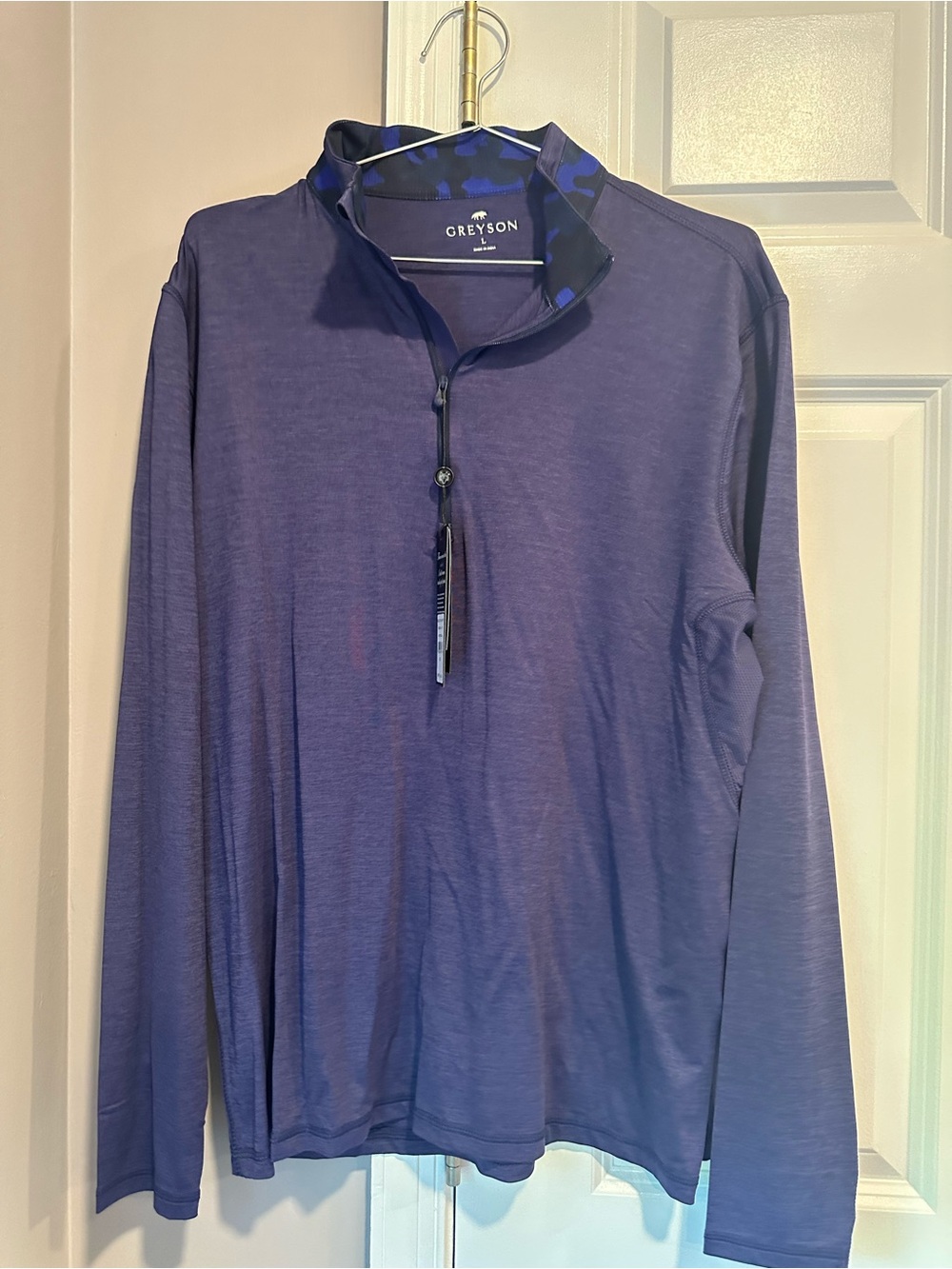 Greyson Men's Quarter-Zip Pullover in Maltese Blue Size Large. NWT!!
